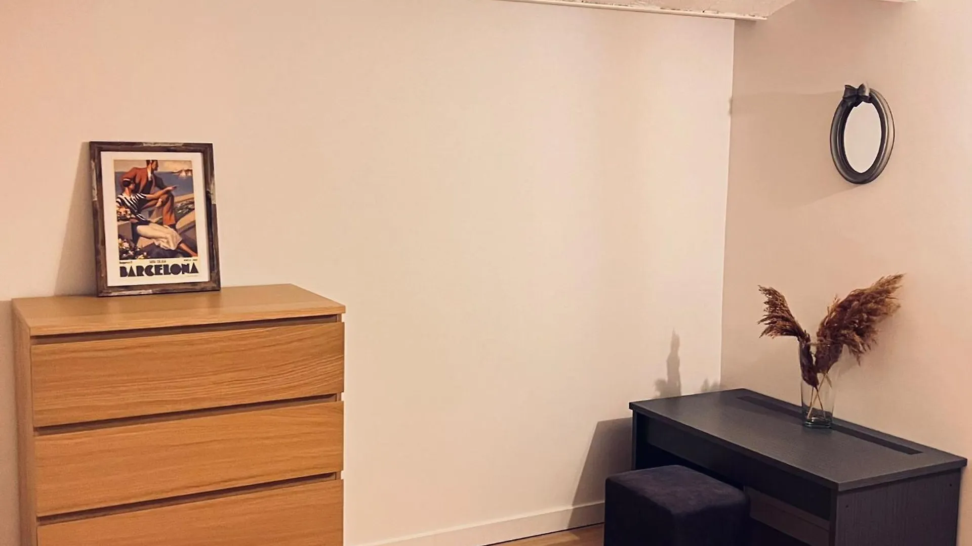 Ostello Habitacion Privada En Bello Apartamento Compartido Barcellona