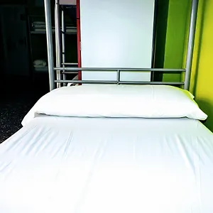Hostel Onefam Les Corts, Barselona