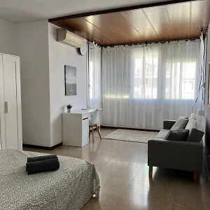 Privada En Piso Compartido Lepanto Barcelona