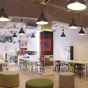  Hostel Hola Eixample